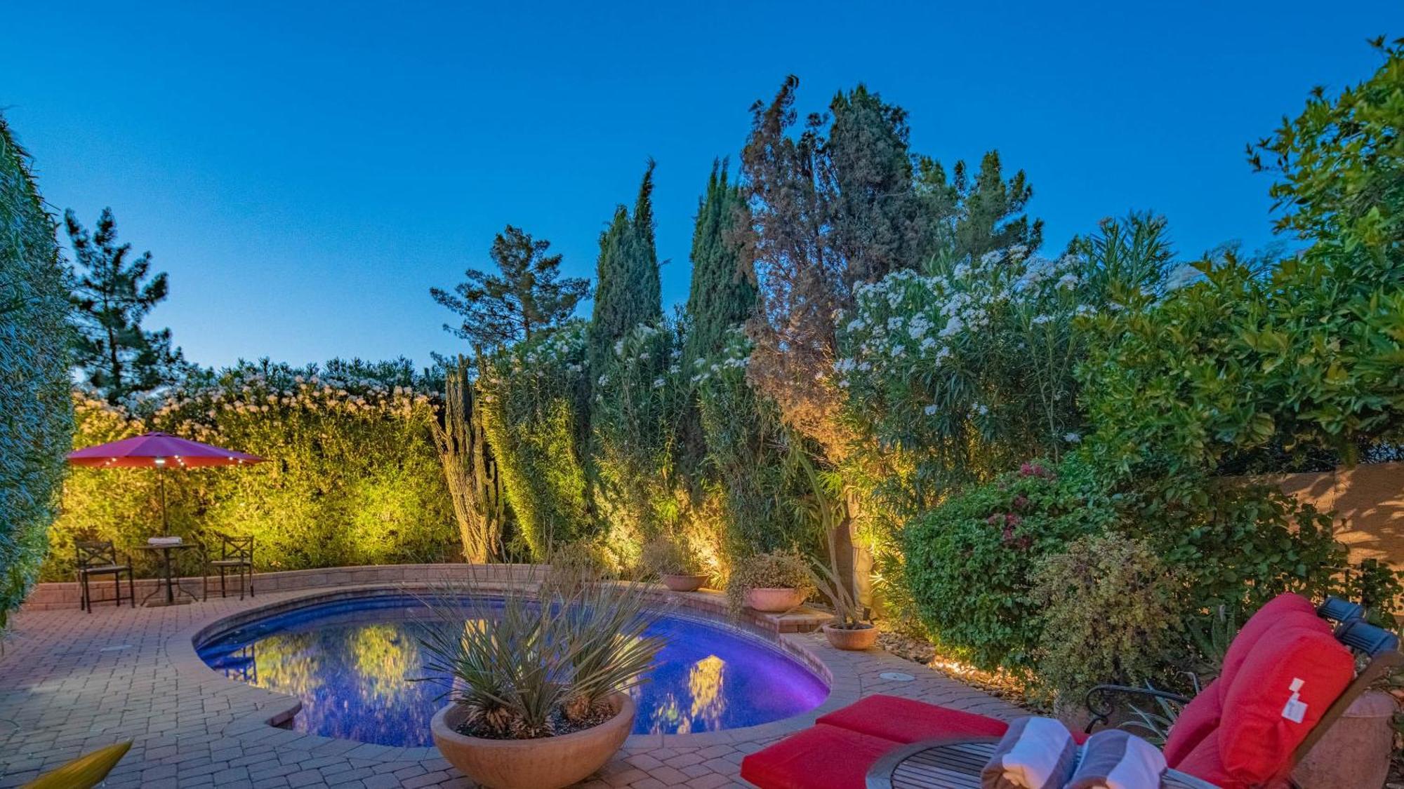 Gem Wpool In Private And Serene Yard